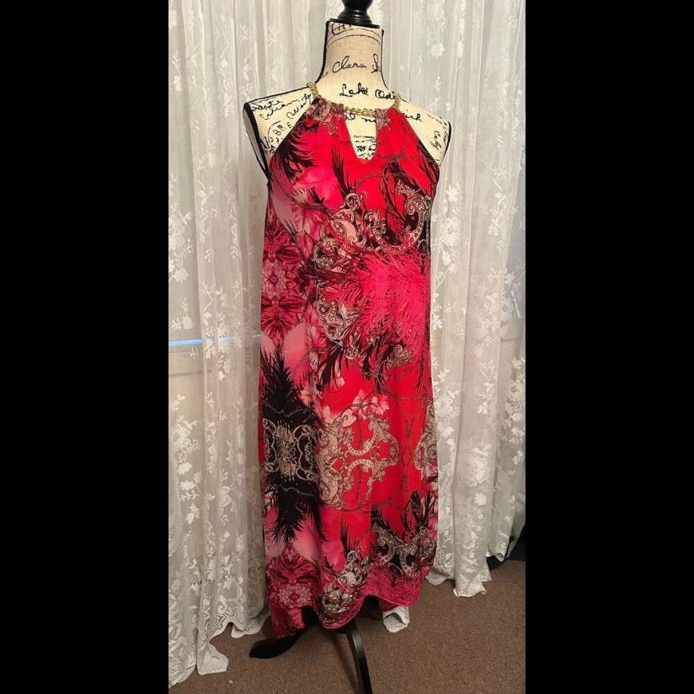 Unworn Ruby Dream Dress by Jennifer Lopez - A Perfect Addition to Your Wardrobe!